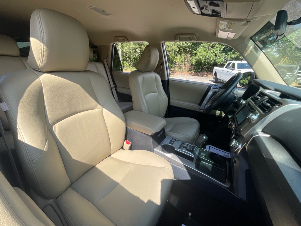 2014 Toyota 4Runner Image 19