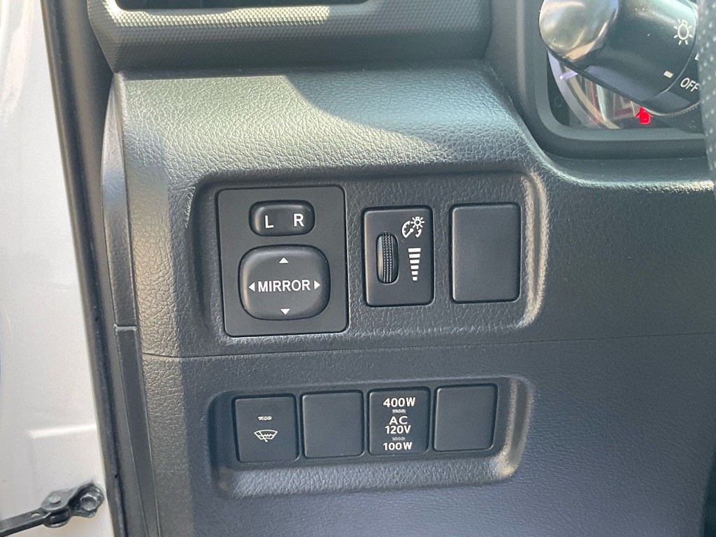2014 Toyota 4Runner Image 44