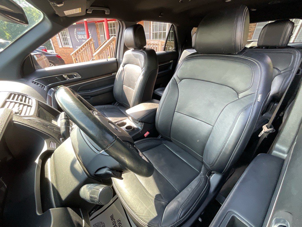 2017 Ford Explorer Image 16