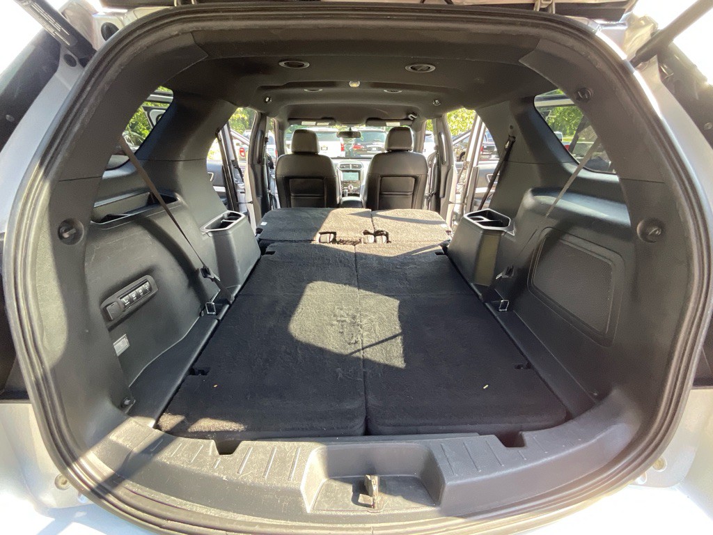 2017 Ford Explorer Image 41