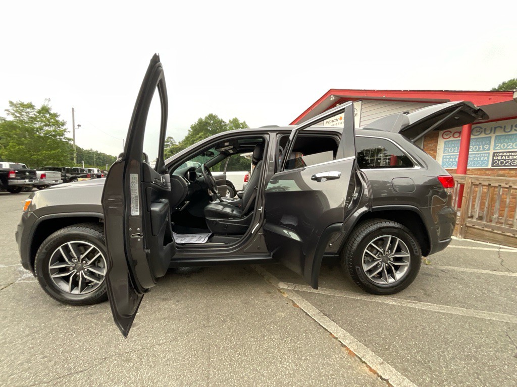 2019 Jeep Grand Cherokee Image 39