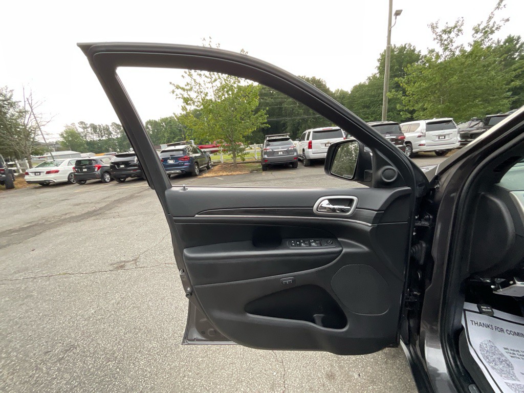 2019 Jeep Grand Cherokee Image 43
