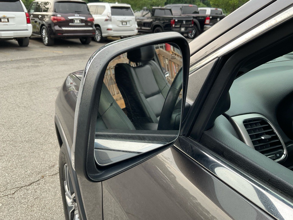 2019 Jeep Grand Cherokee Image 46