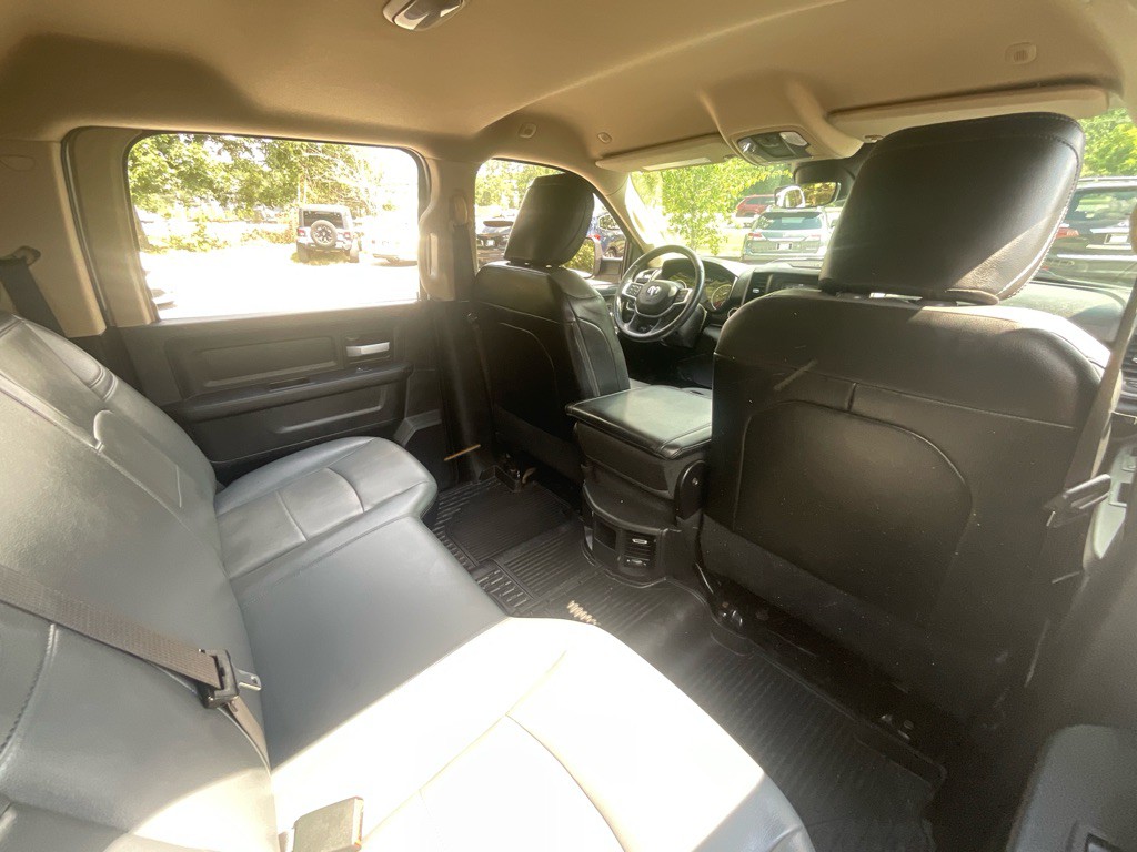 2019 RAM 2500 Image 32