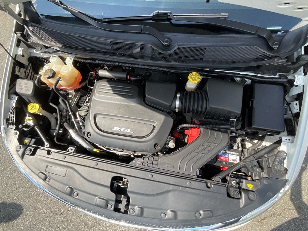 2018 Chrysler Pacifica Image 13