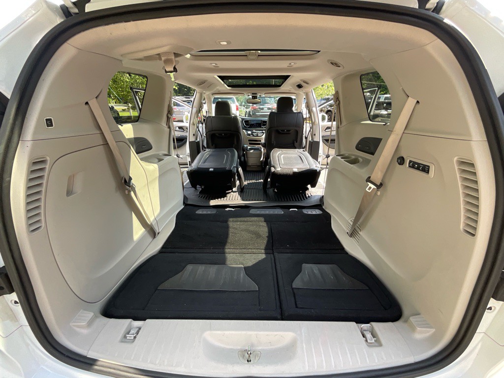 2018 Chrysler Pacifica Image 41