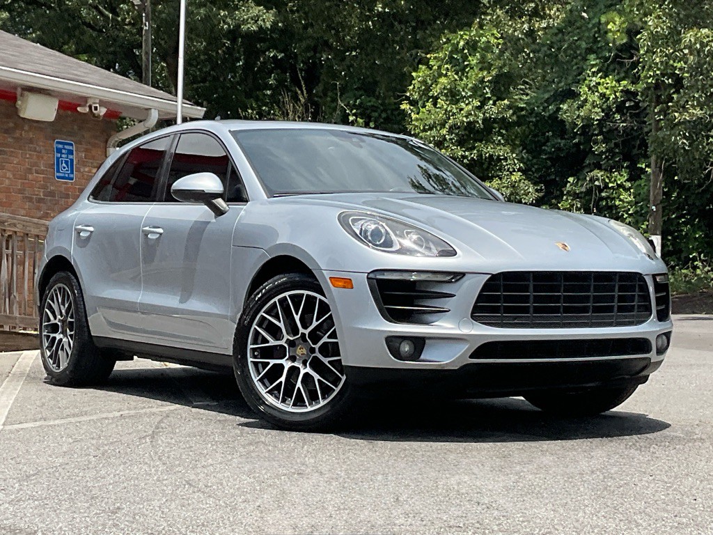 2018 Porsche Macan Image 3