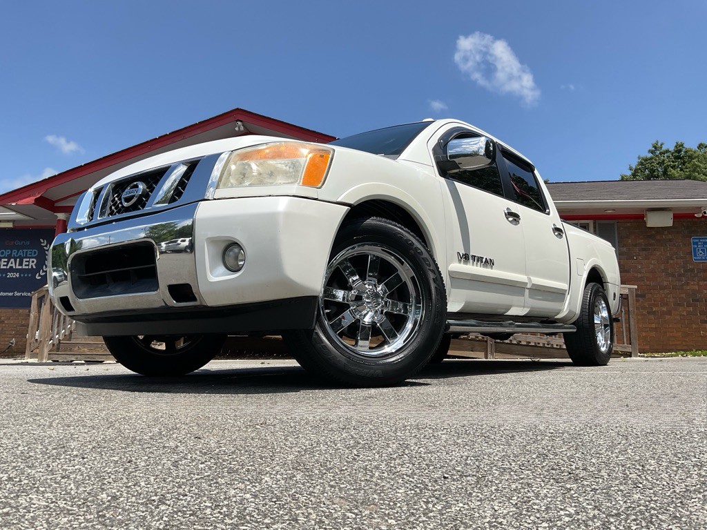 2015 Nissan Titan Image 48