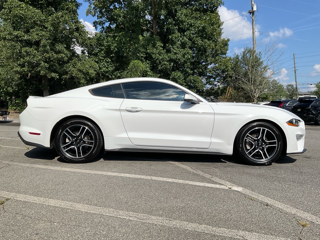2020 Ford Mustang Image 4