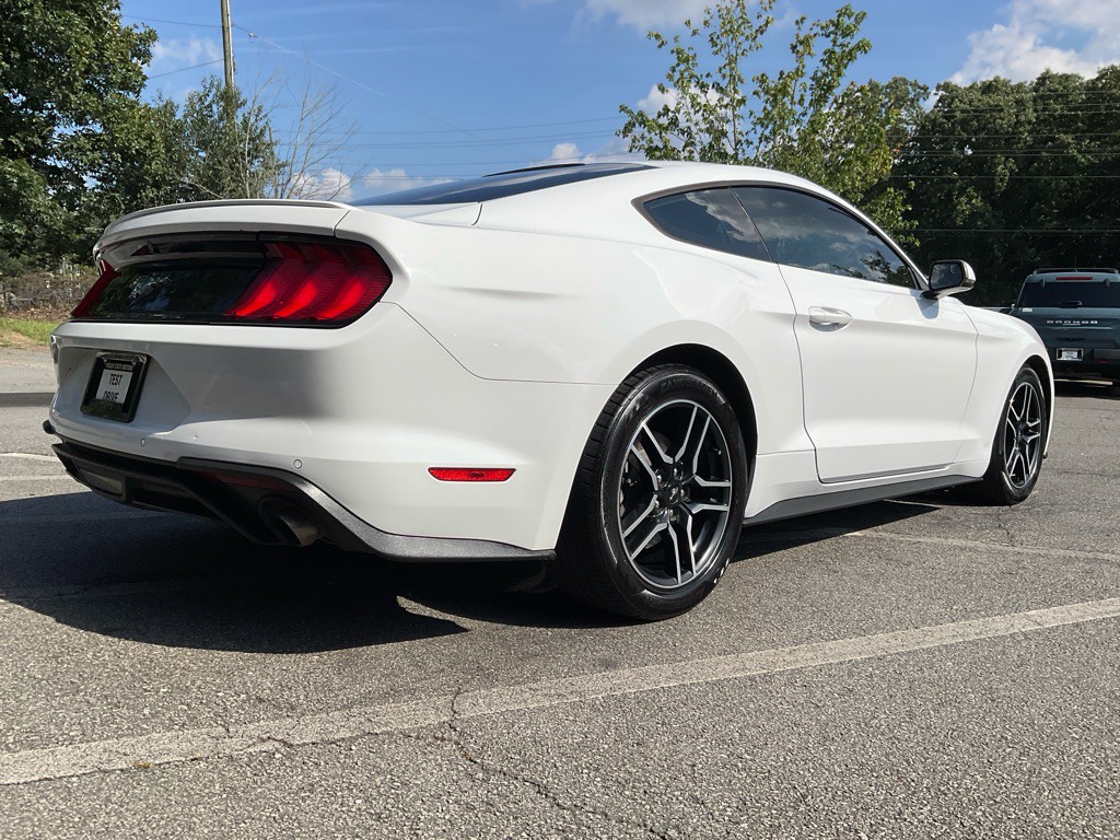 2020 Ford Mustang Image 5