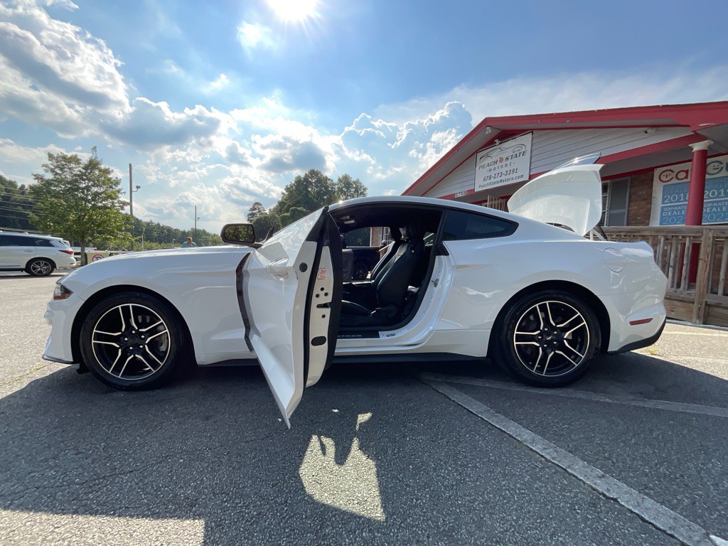 2020 Ford Mustang Image 29