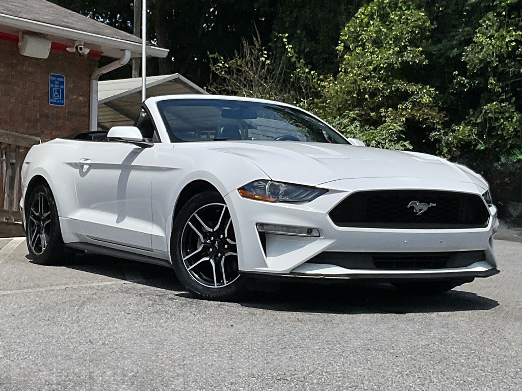 2020 Ford Mustang Image 3