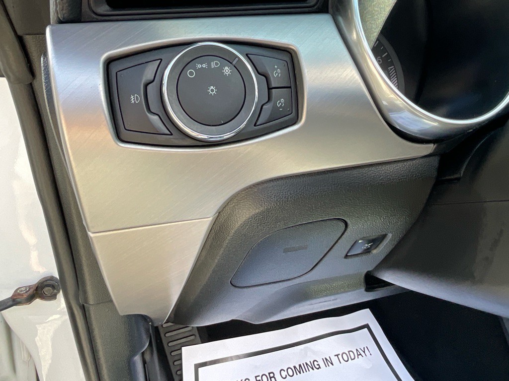 2020 Ford Mustang Image 34