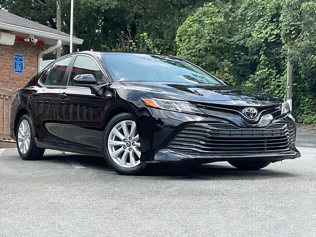 2020 Toyota Camry Image 3