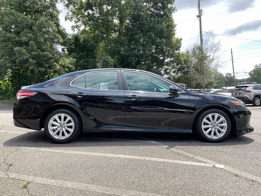 2020 Toyota Camry Image 4