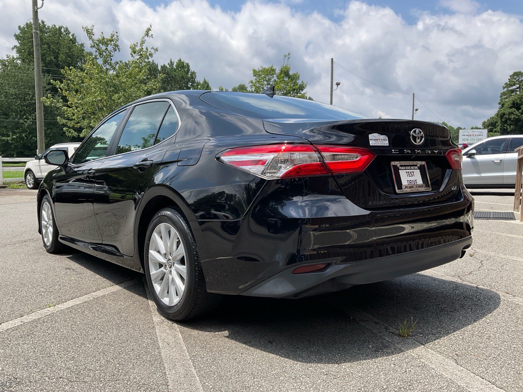 2020 Toyota Camry Image 7