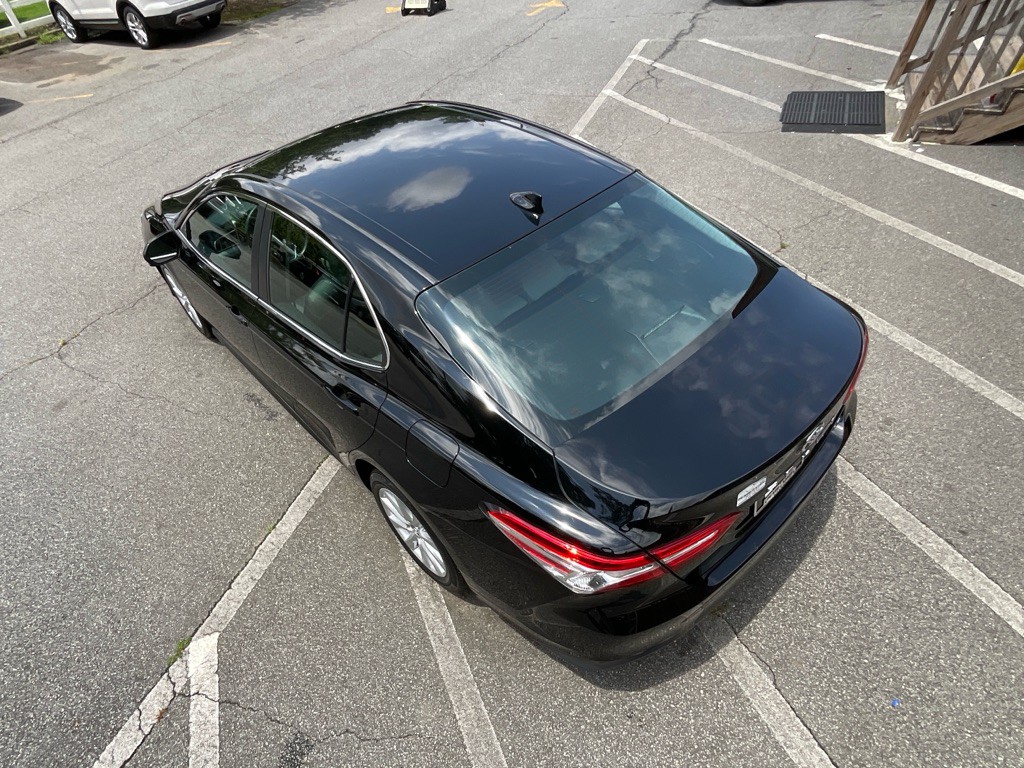 2020 Toyota Camry Image 11