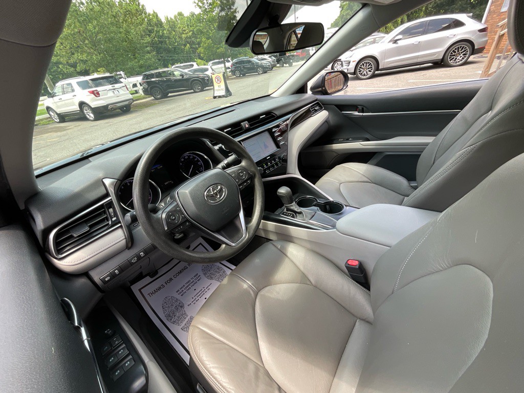 2020 Toyota Camry Image 15