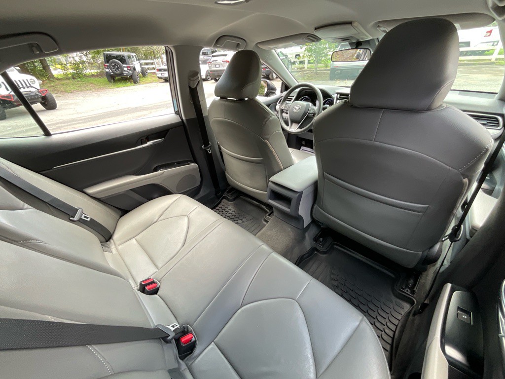 2020 Toyota Camry Image 31