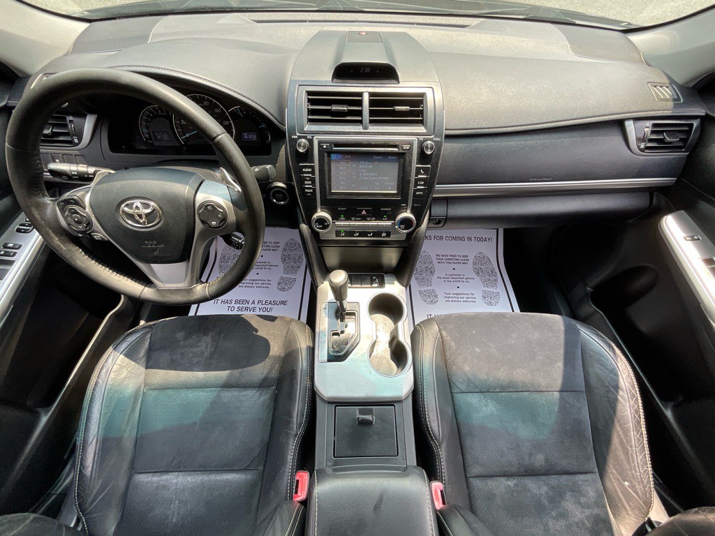 2012 Toyota Camry Image 21