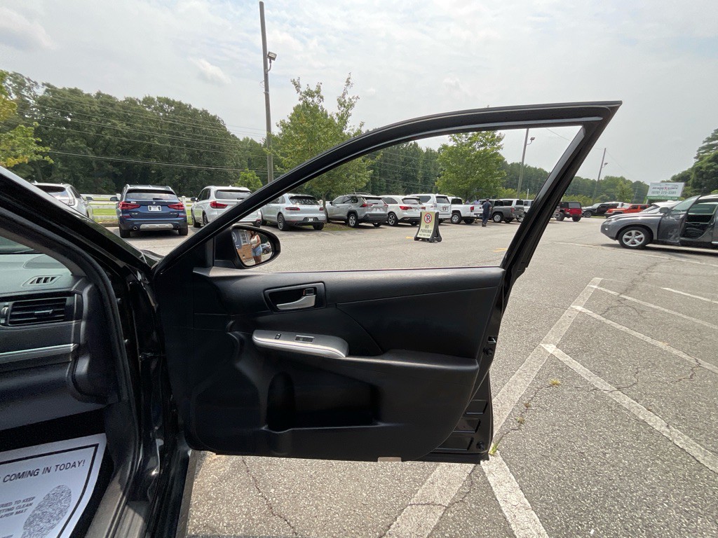 2012 Toyota Camry Image 43