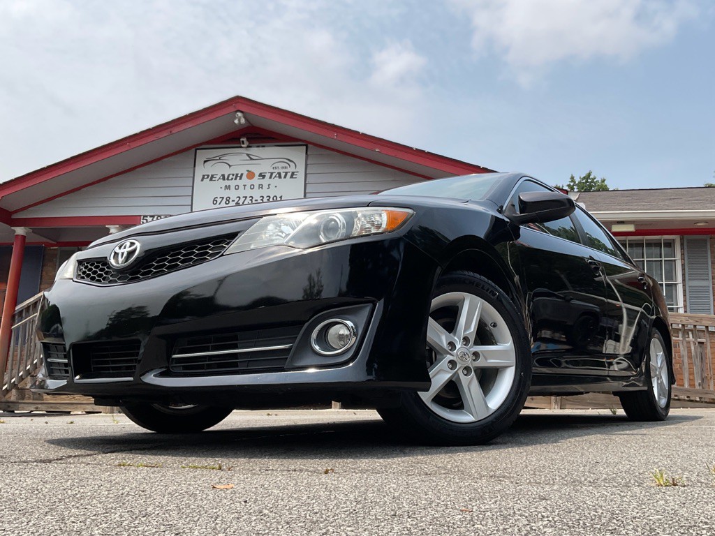 2012 Toyota Camry Image 45