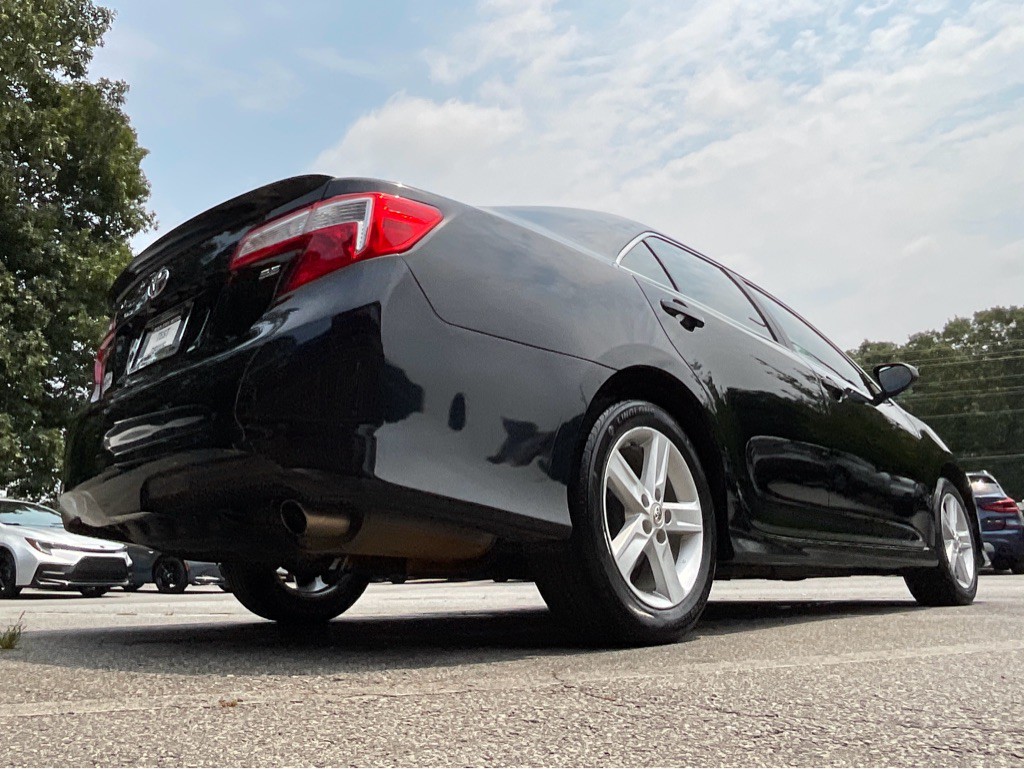 2012 Toyota Camry Image 46