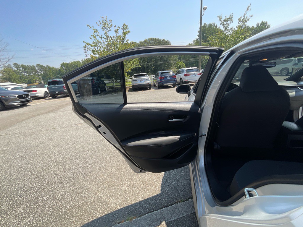 2020 Toyota Corolla Image 38