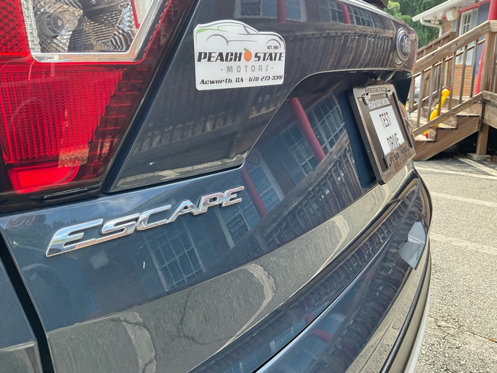 2019 Ford Escape Image 9