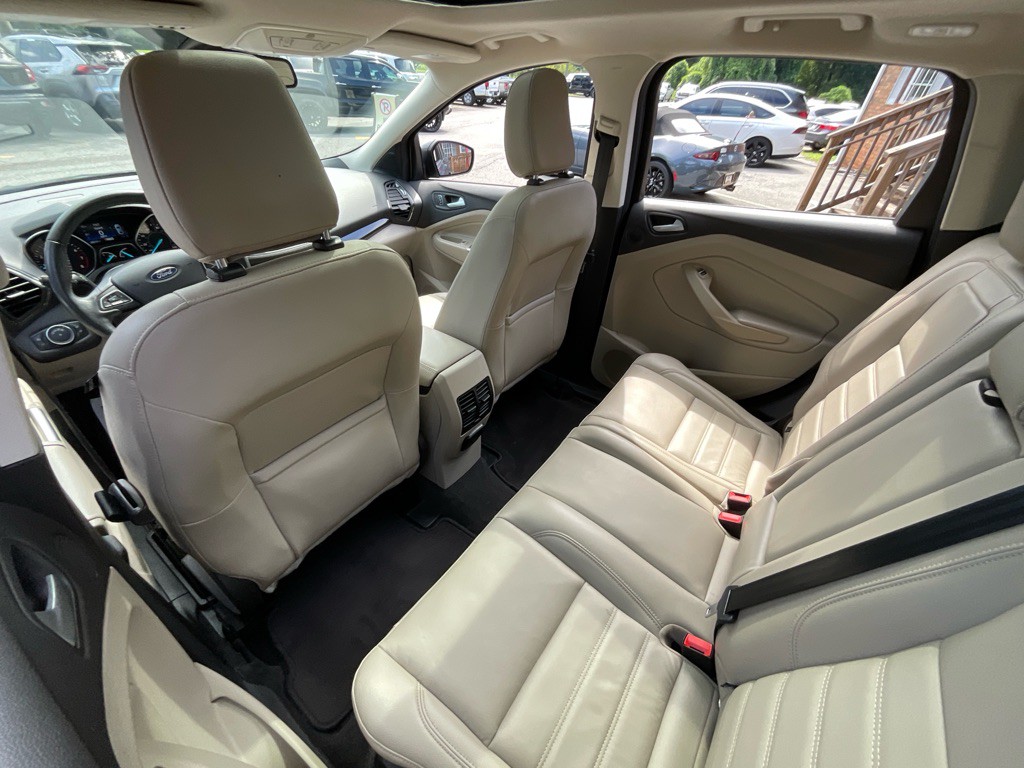 2019 Ford Escape Image 30