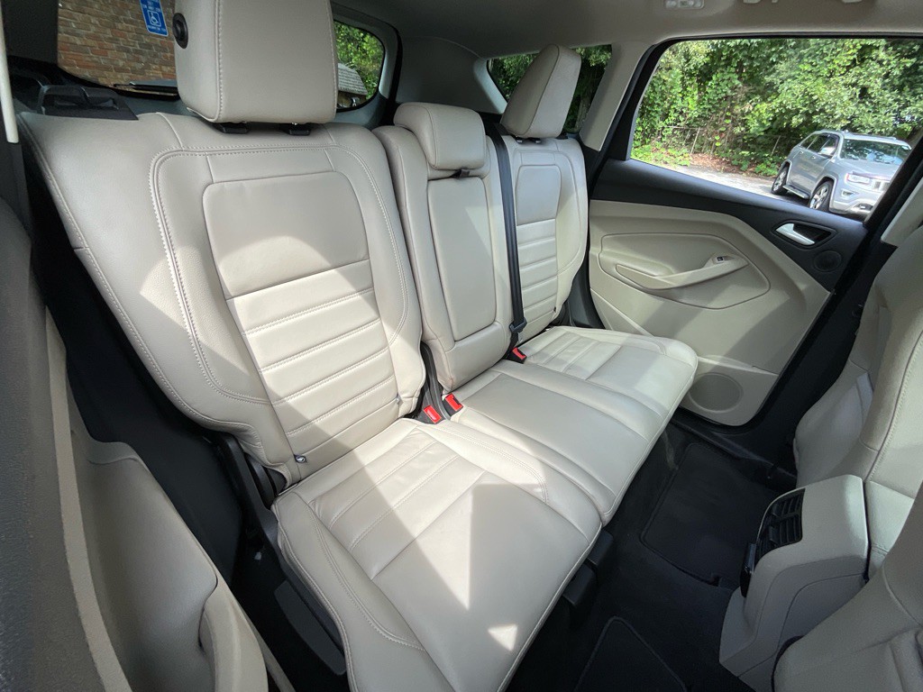2019 Ford Escape Image 34