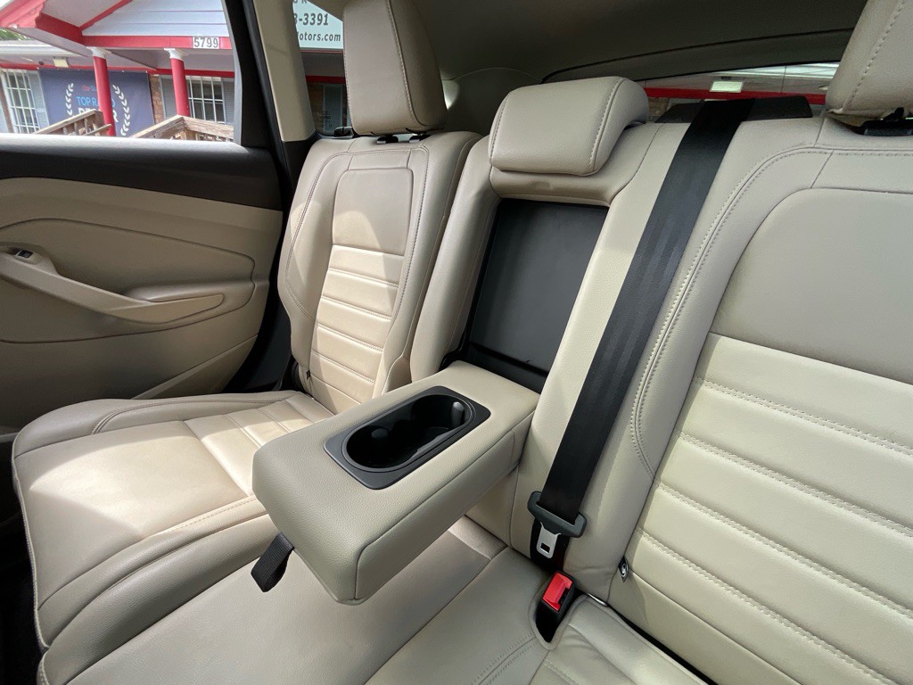 2019 Ford Escape Image 35