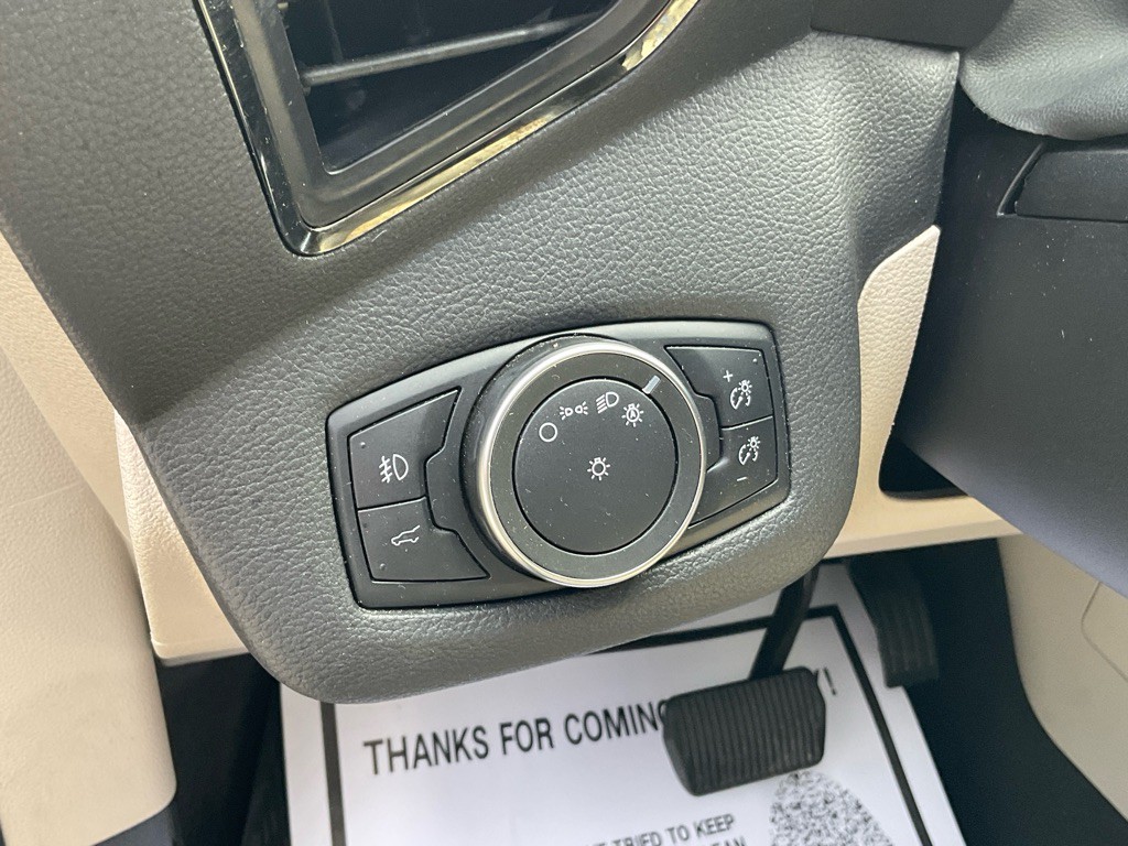 2019 Ford Escape Image 44
