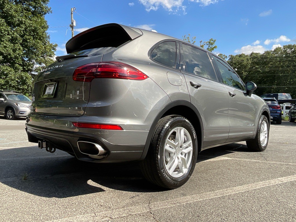 2016 Porsche Cayenne Image 5
