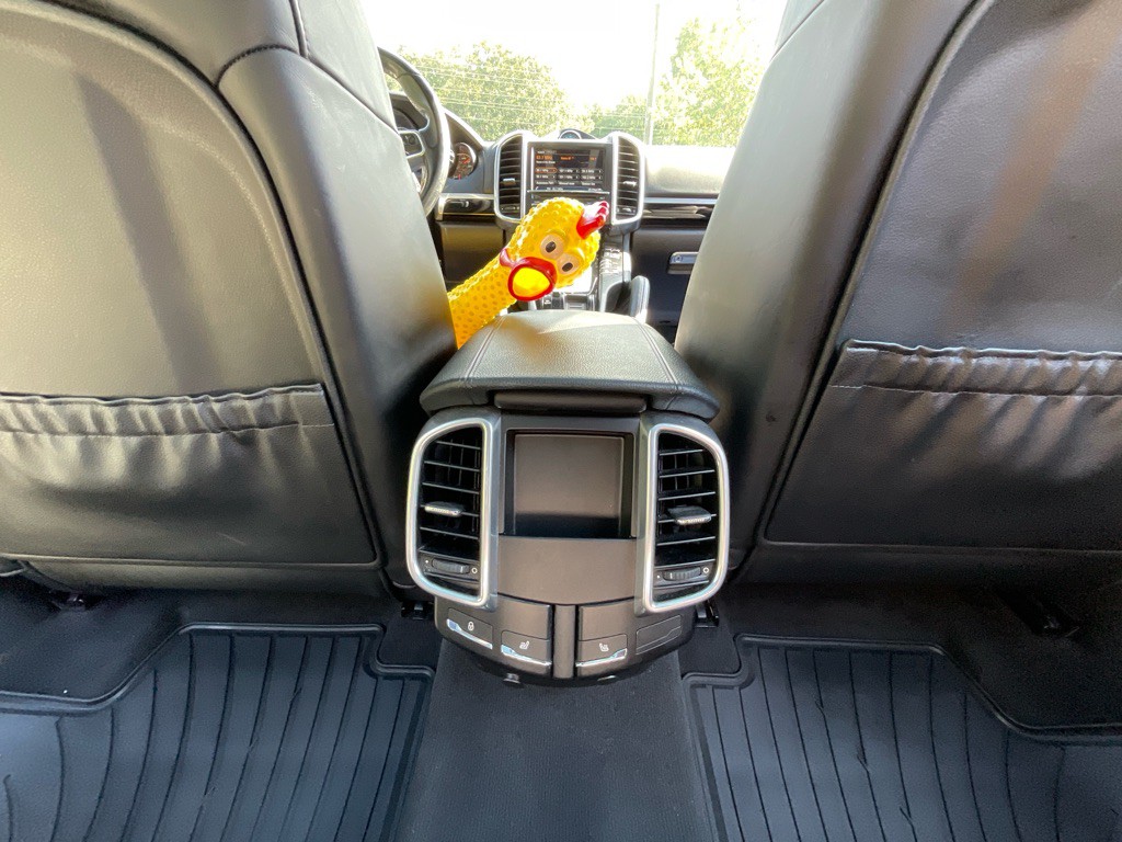 2016 Porsche Cayenne Image 36