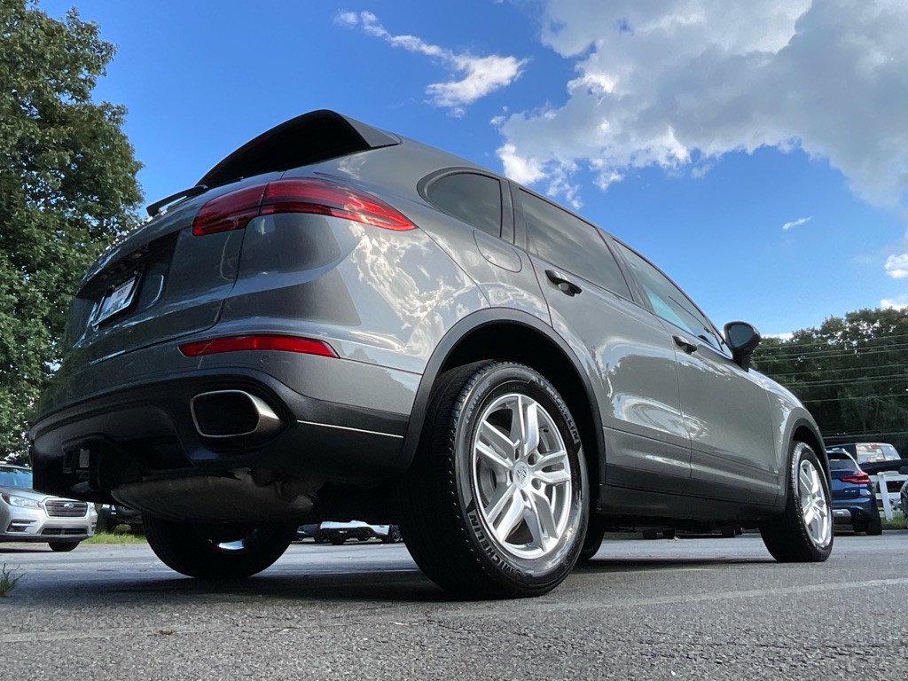 2016 Porsche Cayenne Image 51
