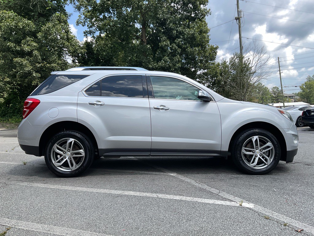 2017 Chevrolet Equinox Image 4
