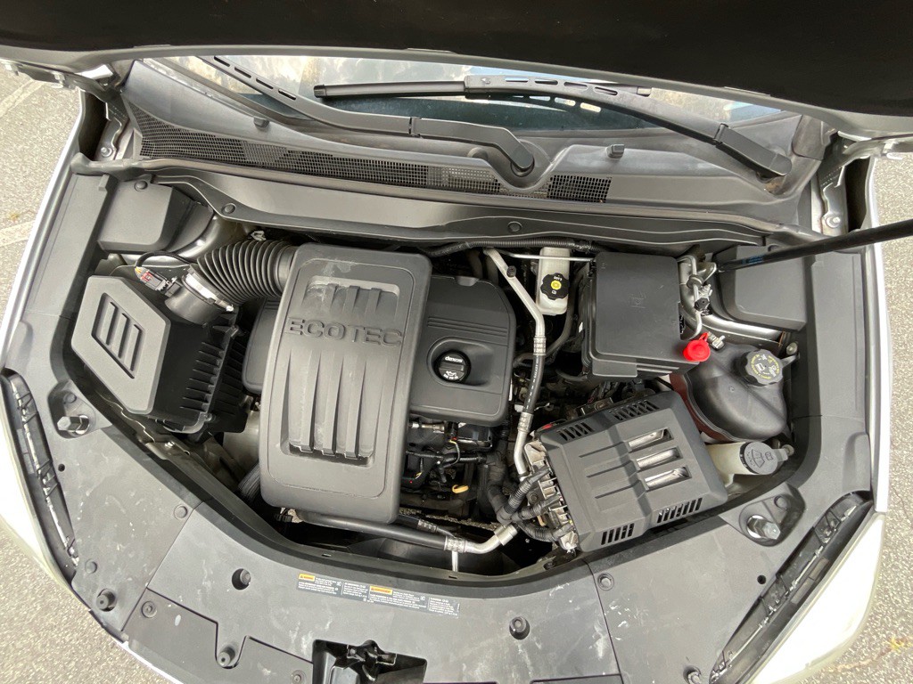 2017 Chevrolet Equinox Image 13