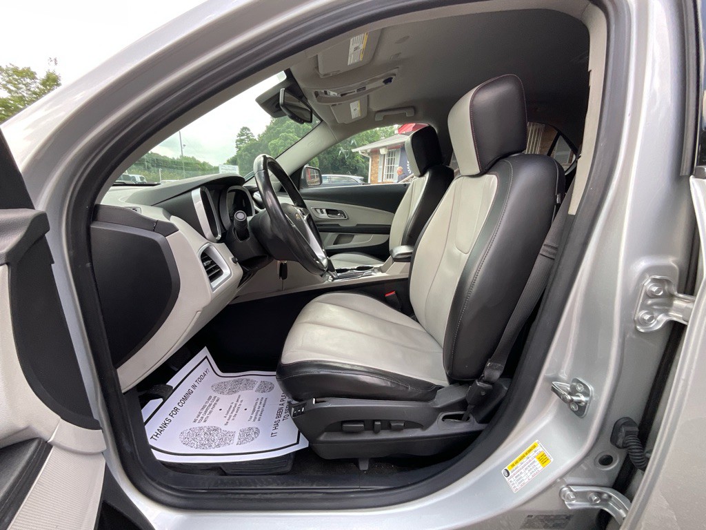 2017 Chevrolet Equinox Image 14