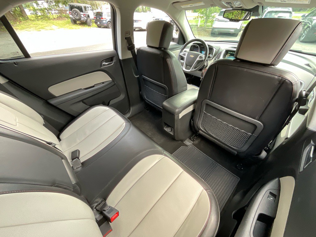 2017 Chevrolet Equinox Image 32