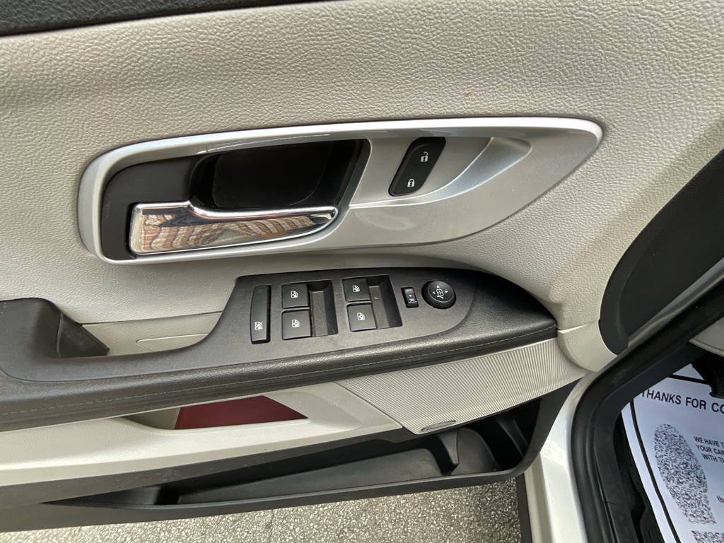 2017 Chevrolet Equinox Image 41
