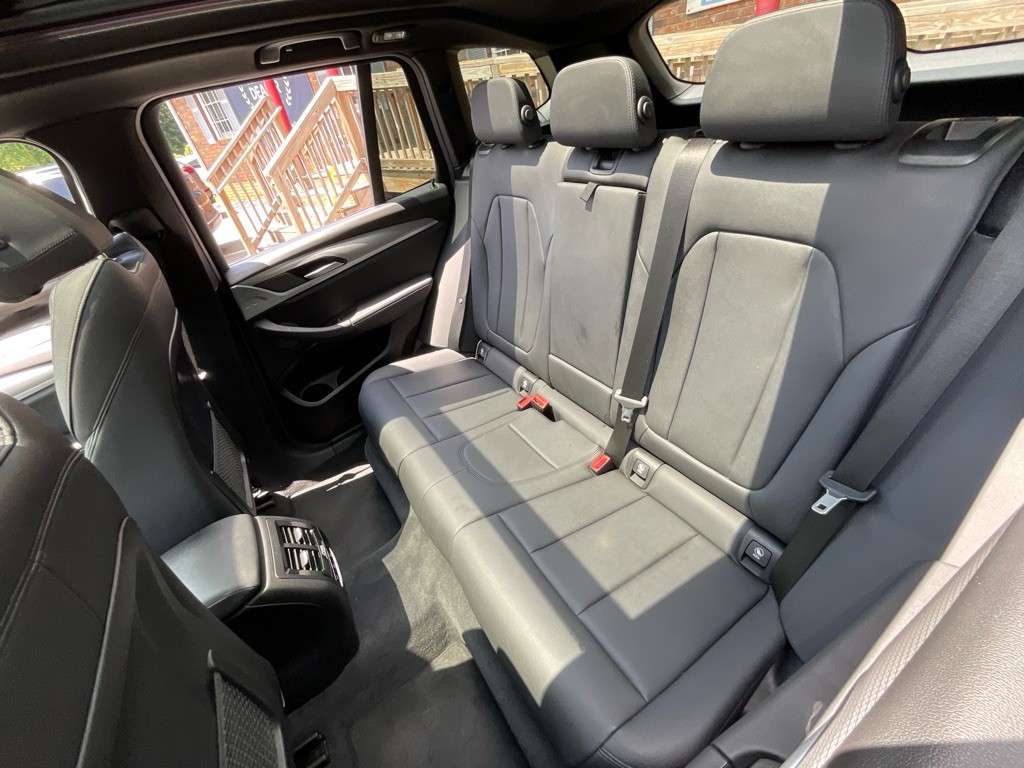 2019 BMW X3 Image 32