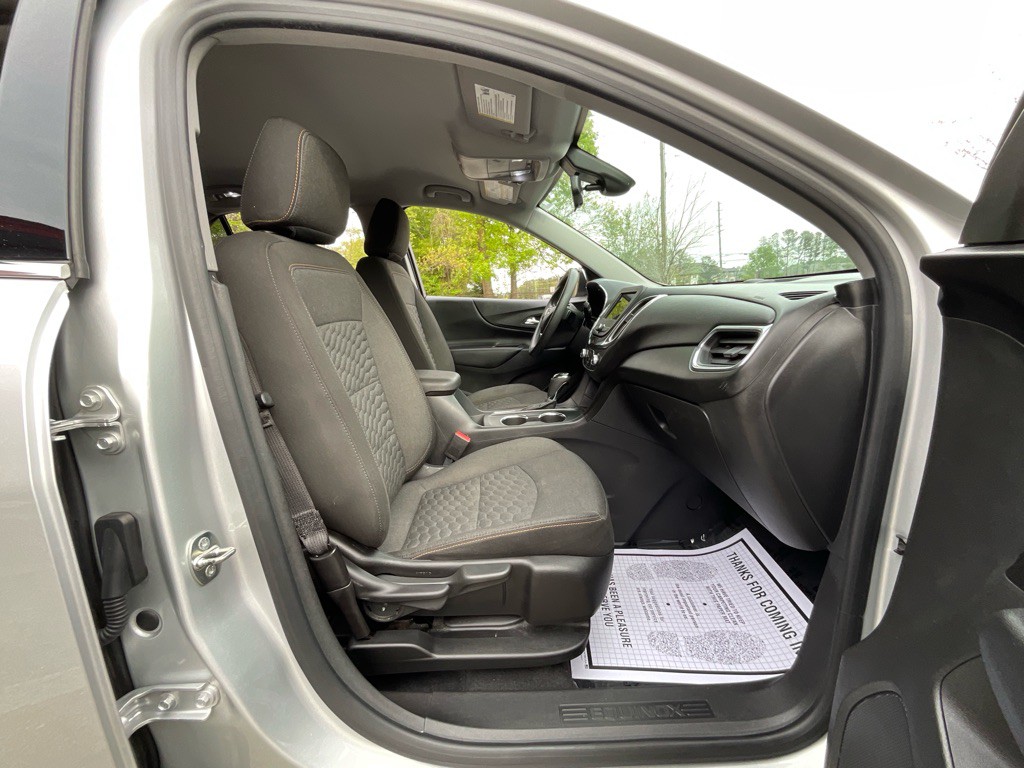 2020 Chevrolet Equinox Image 17