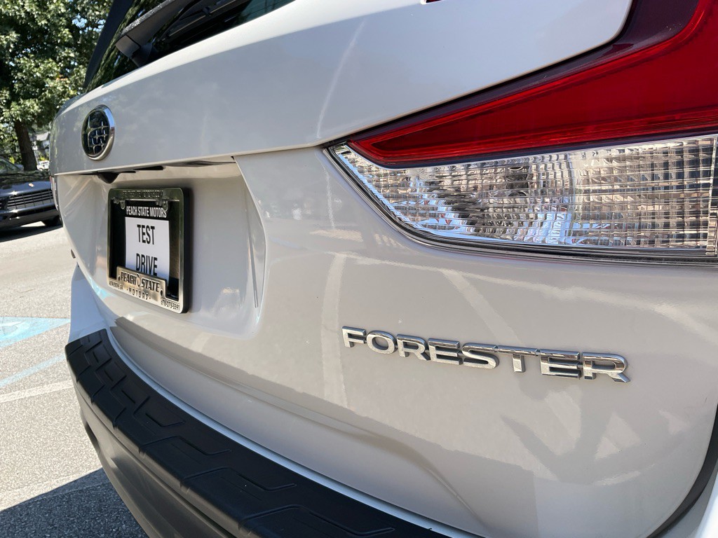 2019 Subaru Forester Image 10