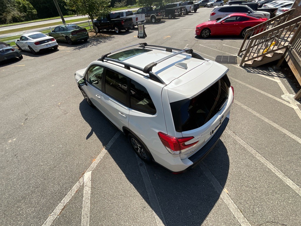 2019 Subaru Forester Image 11