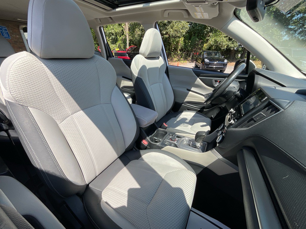 2019 Subaru Forester Image 19