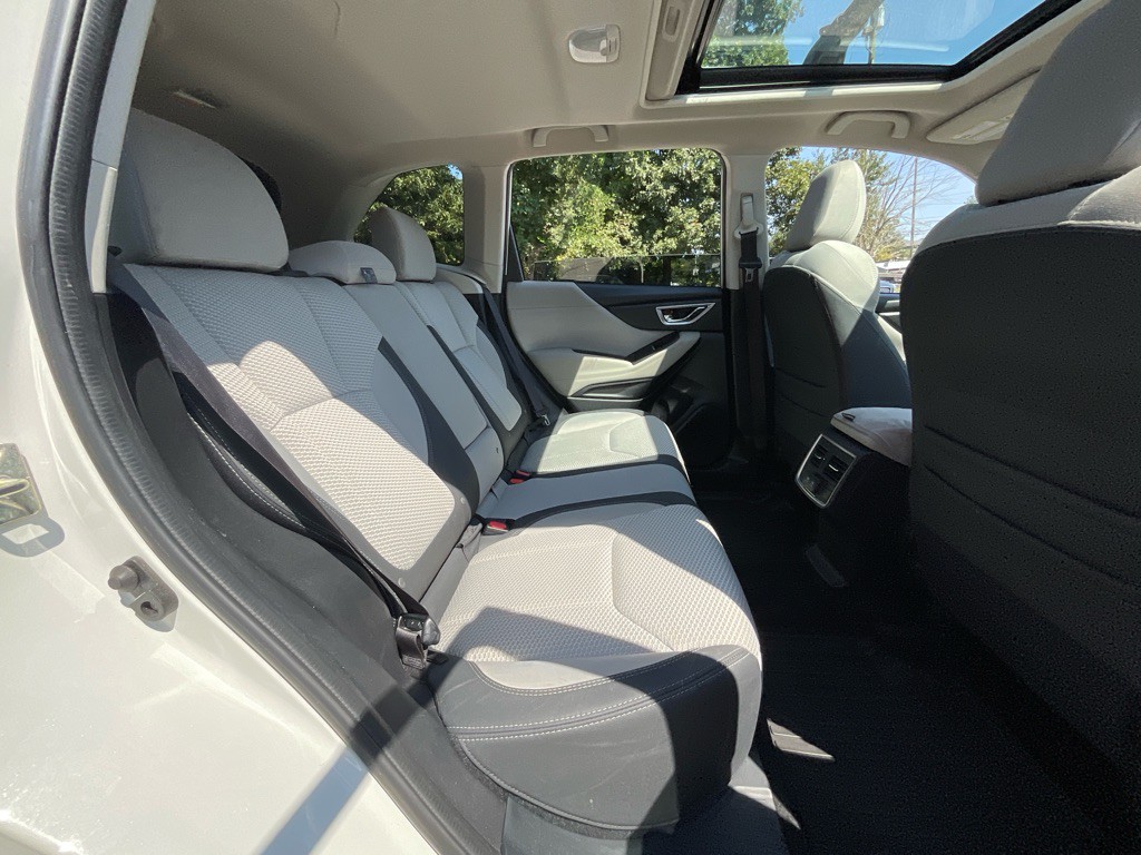 2019 Subaru Forester Image 32