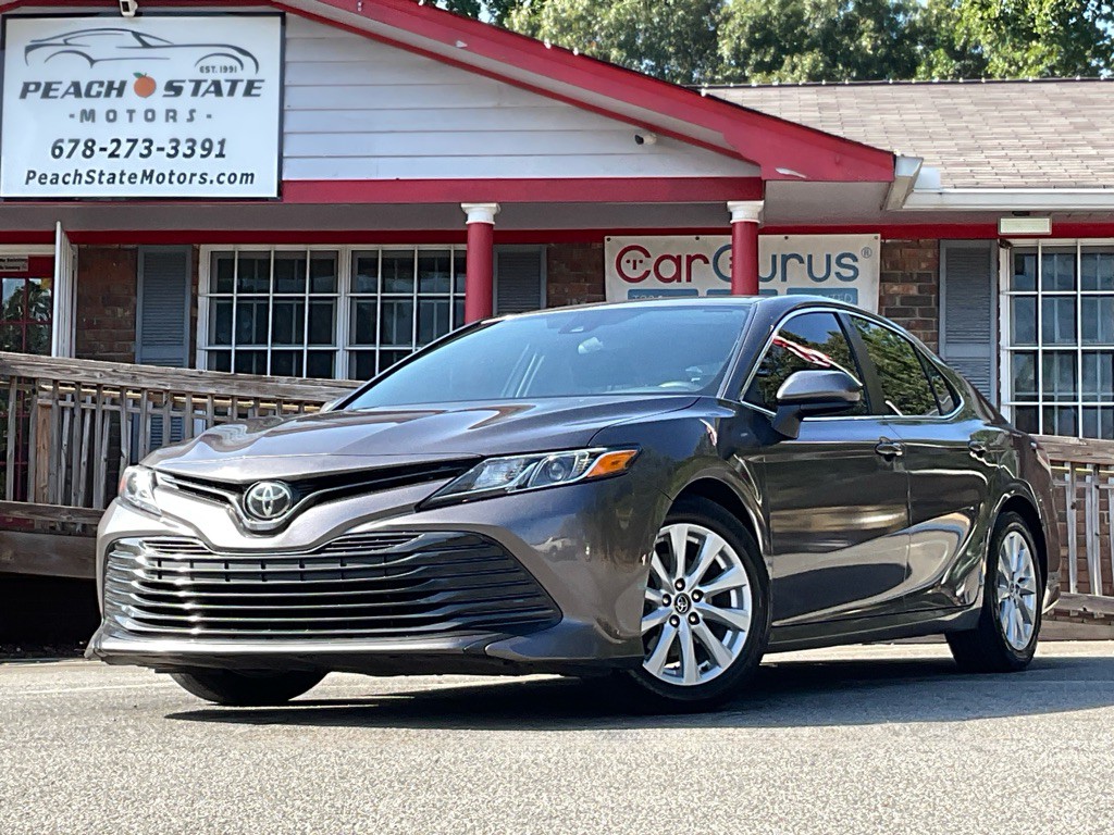 2020 Toyota Camry Image 1
