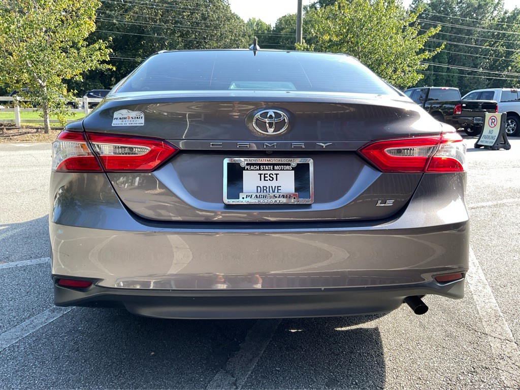 2020 Toyota Camry Image 6