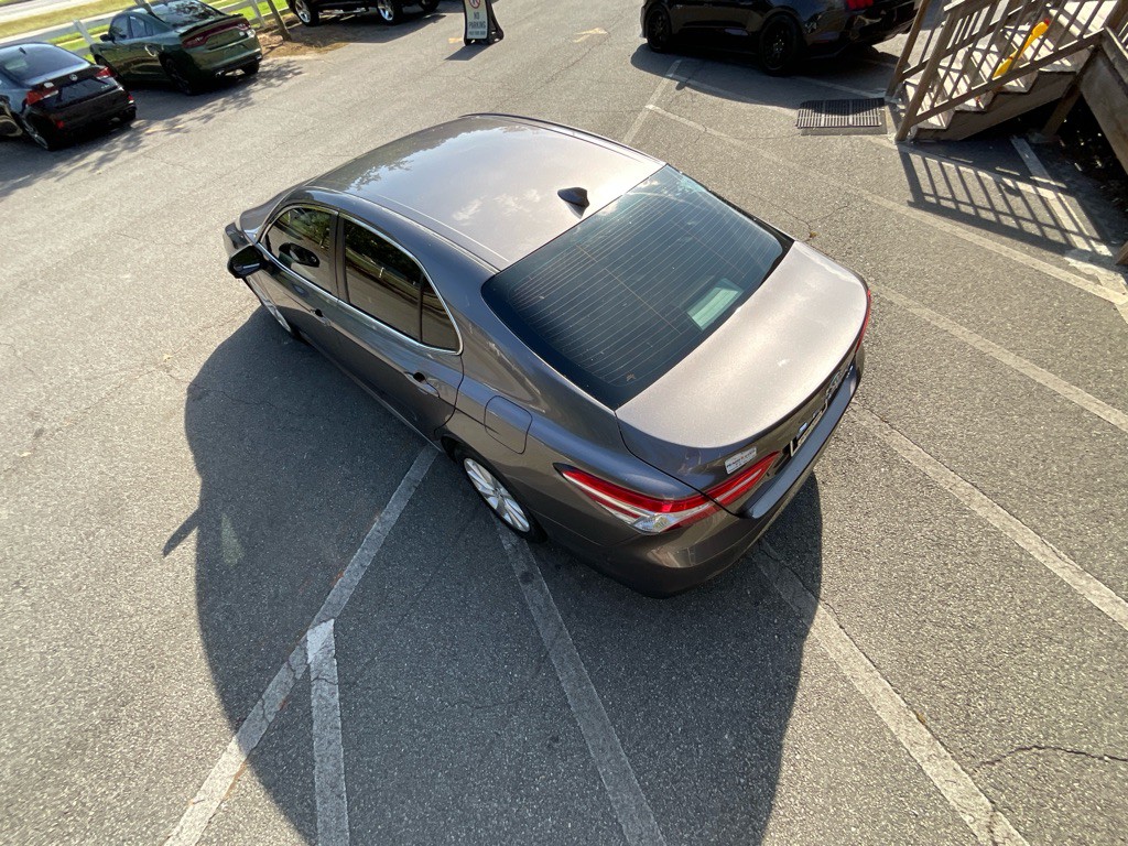 2020 Toyota Camry Image 10
